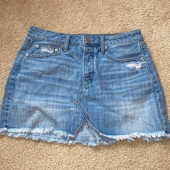 American Eagle Outfitters Dresses & Skirts - american eagle denim skirt